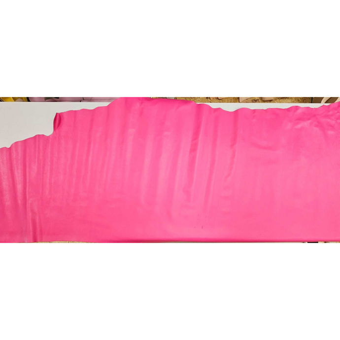 Cowhide - pink (side) | 1.3 - 1.5 mm