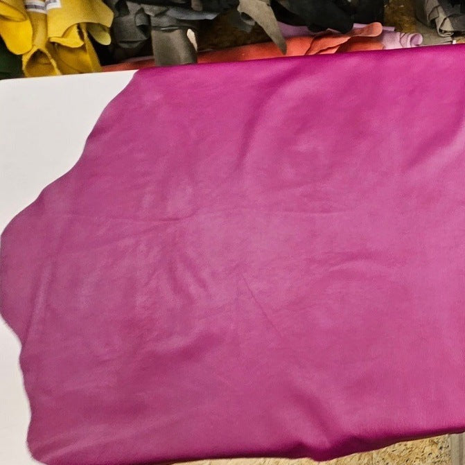 Cowhide - purple (side) | 1.4 - 1.6 mm